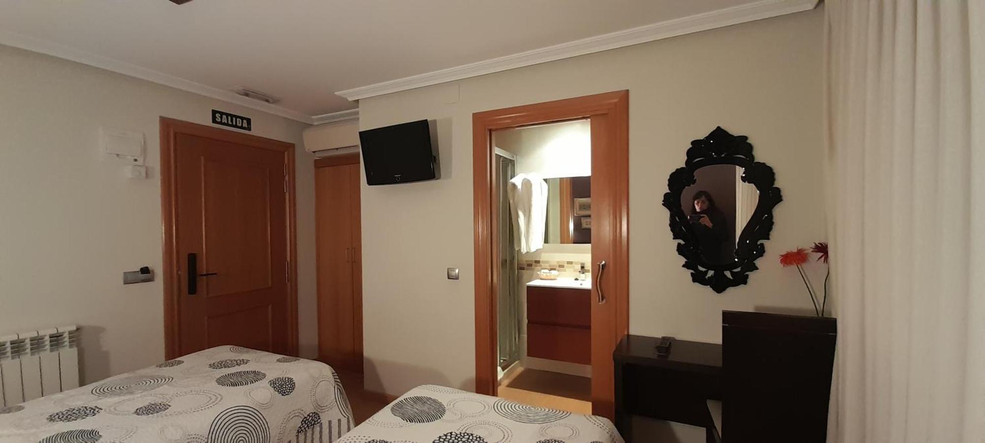 Hostal El Lechuguero Cascante Exteriör bild