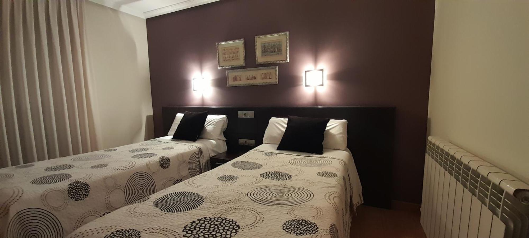 Hostal El Lechuguero Cascante Exteriör bild