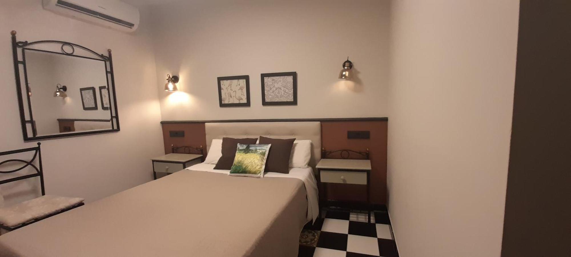 Hostal El Lechuguero Cascante Exteriör bild