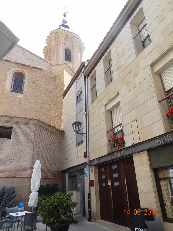 Hostal El Lechuguero Cascante Exteriör bild